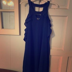 Sleeveless navy blue dress!
